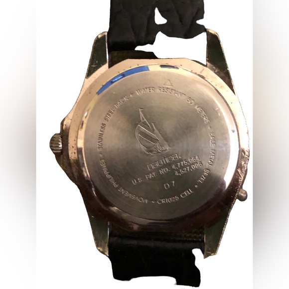 Nautica Watch Men Silver Tone white Dial black leather band excellent condition - Picture 9 of 14